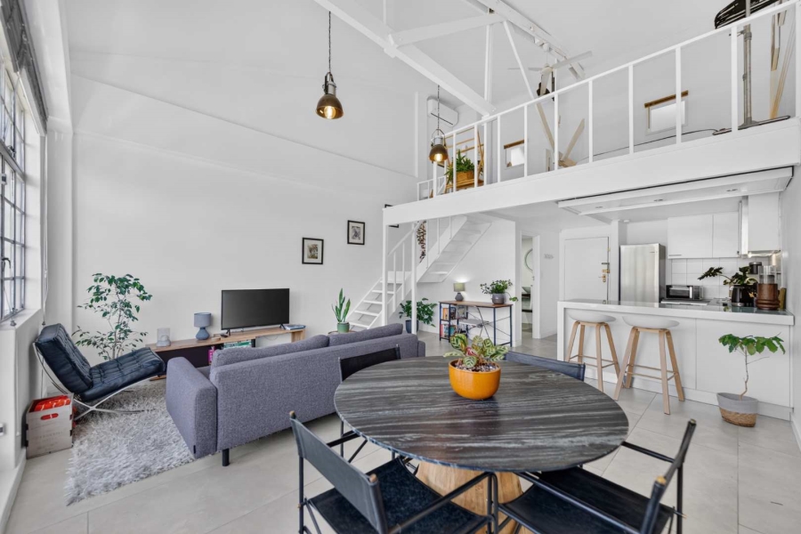1 Bedroom Property for Sale in Gardens Western Cape